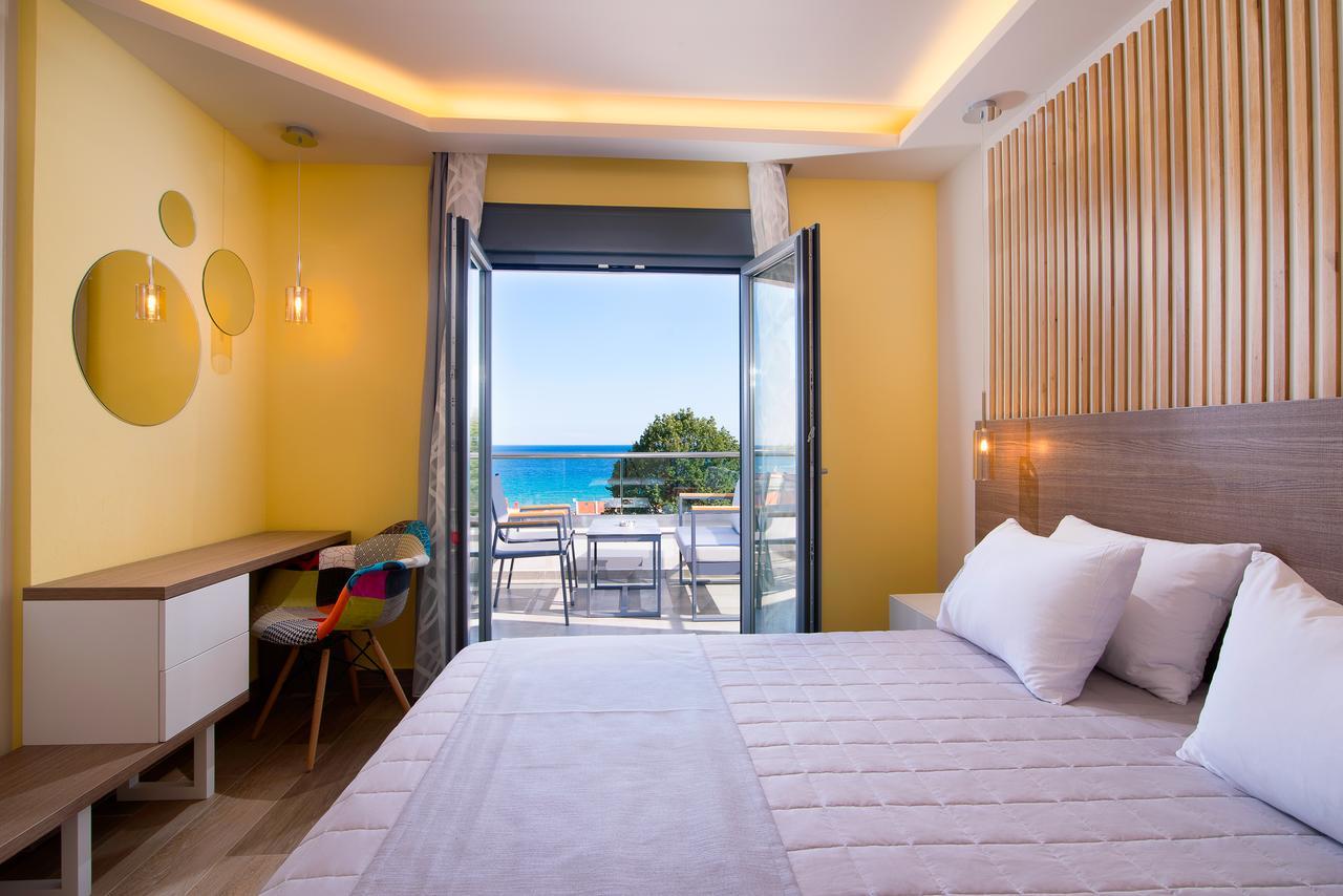 Semiramis Luxury Suites Chrysi Ammoudia Exterior foto