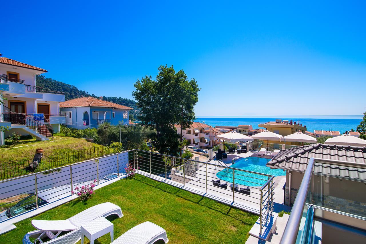 Semiramis Luxury Suites Chrysi Ammoudia Exterior foto