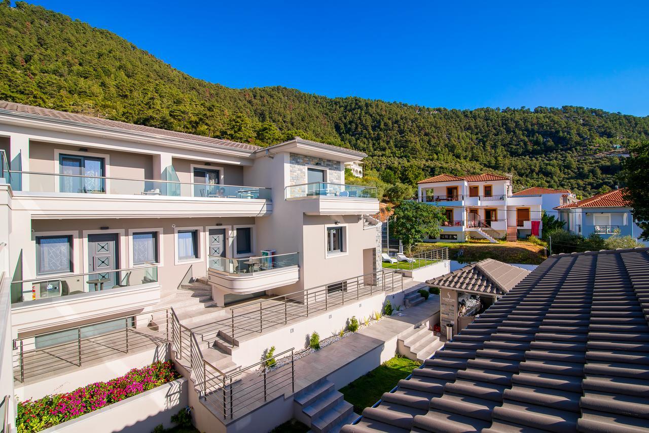 Semiramis Luxury Suites Chrysi Ammoudia Exterior foto
