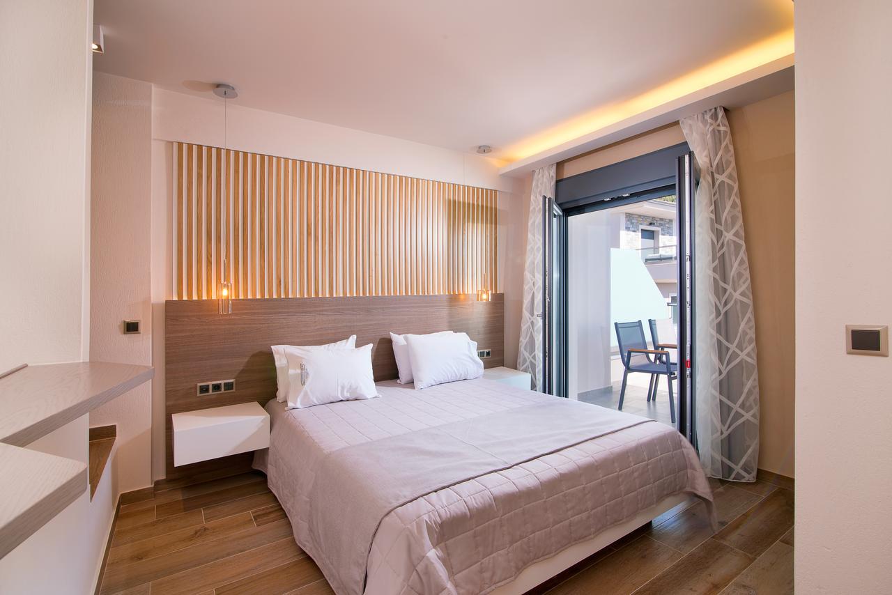 Semiramis Luxury Suites Chrysi Ammoudia Exterior foto