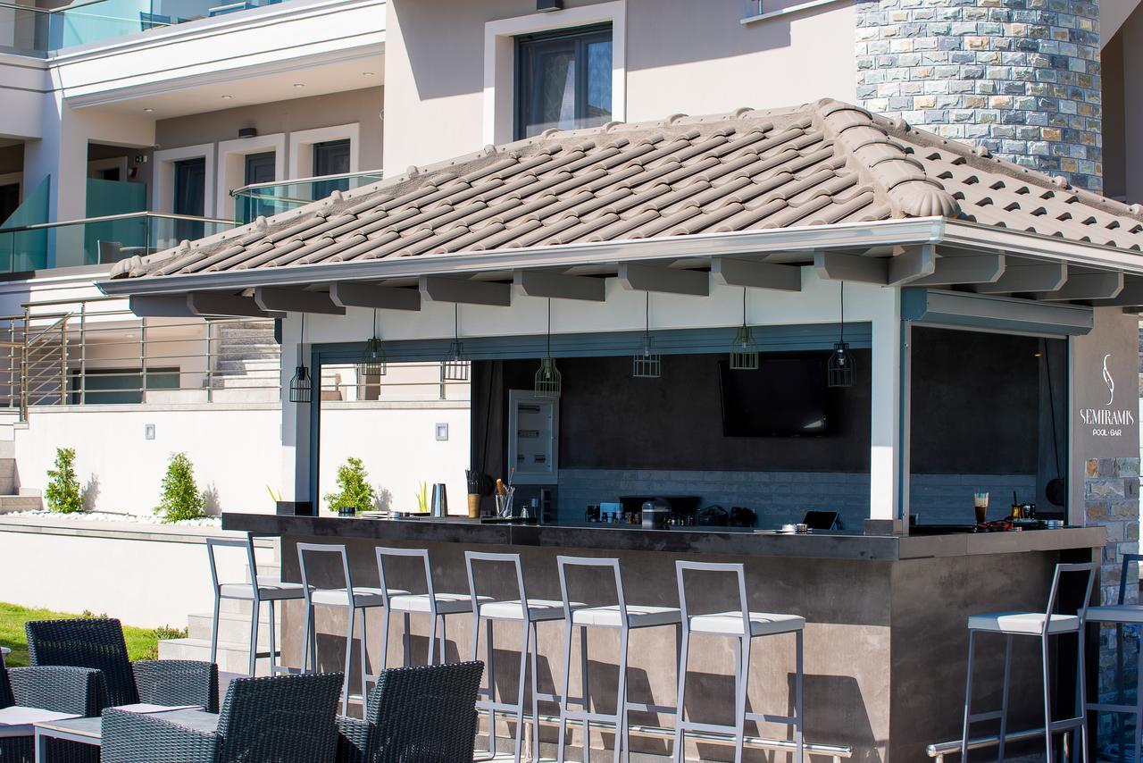 Semiramis Luxury Suites Chrysi Ammoudia Exterior foto